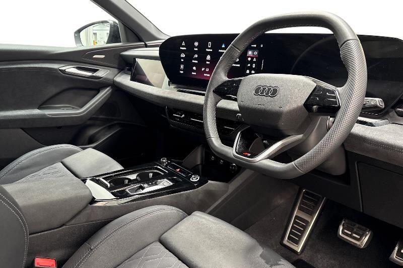 Used Audi Q6 e-tron 2024 for sale - 76171131: Photo 6