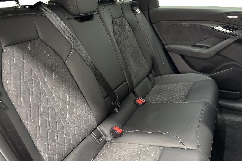 Used Audi Q6 e-tron 2024 for sale - 76171131: Photo 9