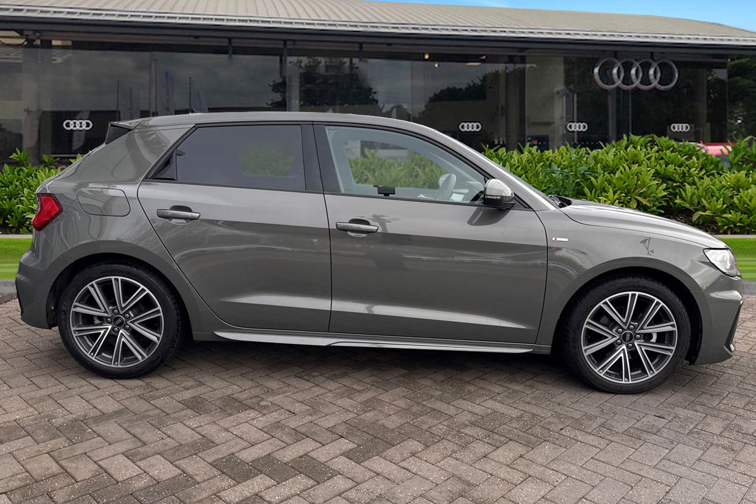 Used Audi A1 2025 for sale - 77620539: Photo 3