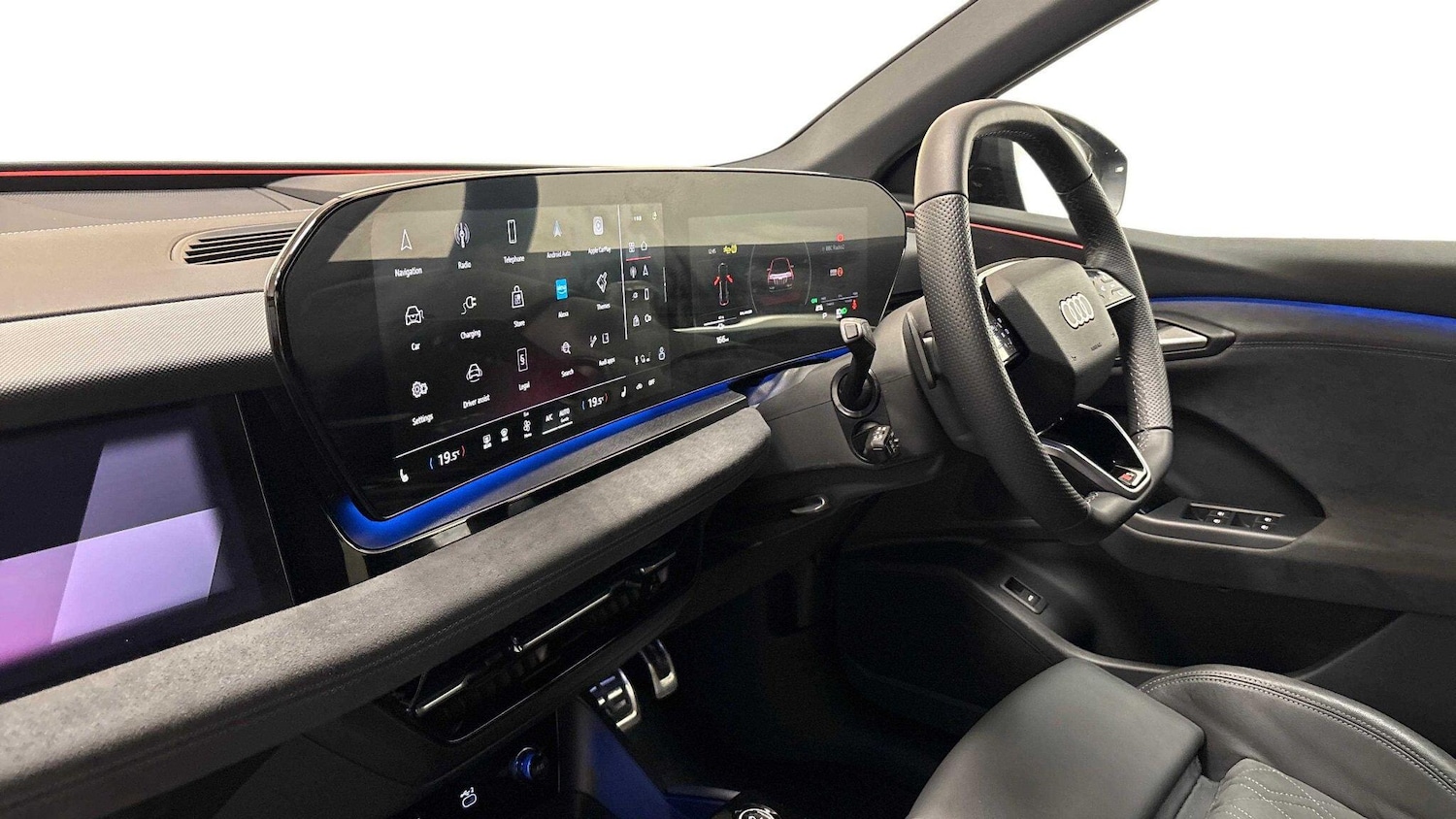 Used Audi Q6 e-tron 2024 for sale - 76353225: Photo 2