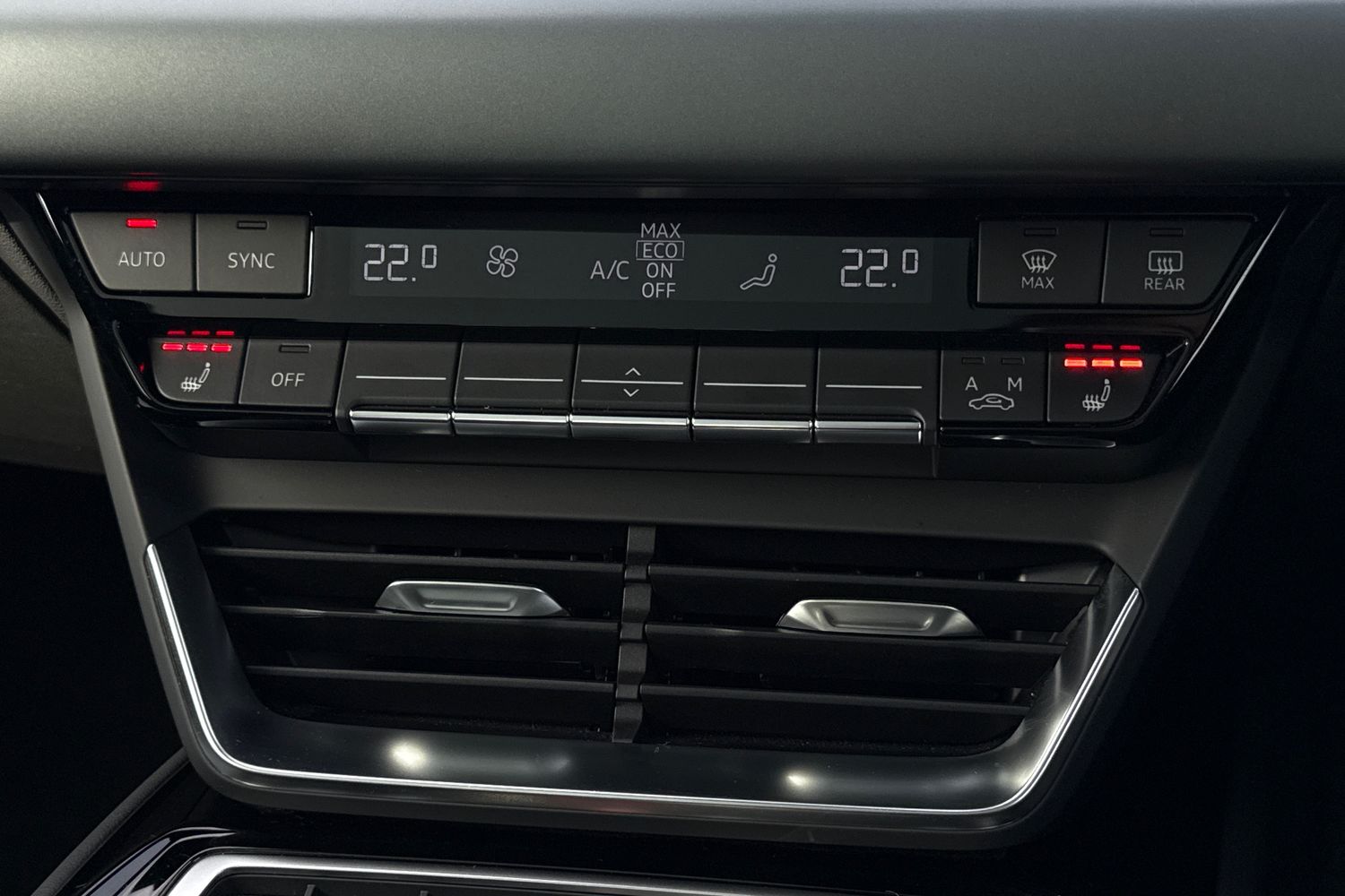 Used Audi e-tron GT 2023 for sale - 77779676: Photo 22