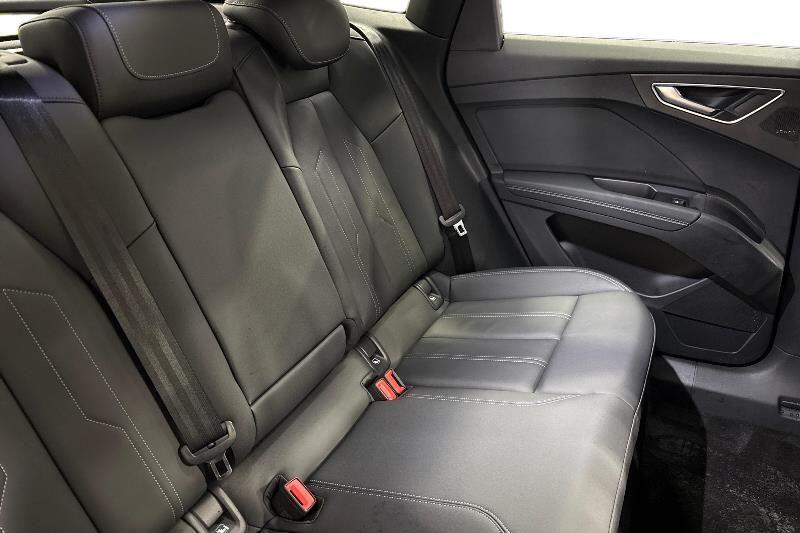 Used Audi Q4 e-tron 2024 for sale - 76353136: Photo 10