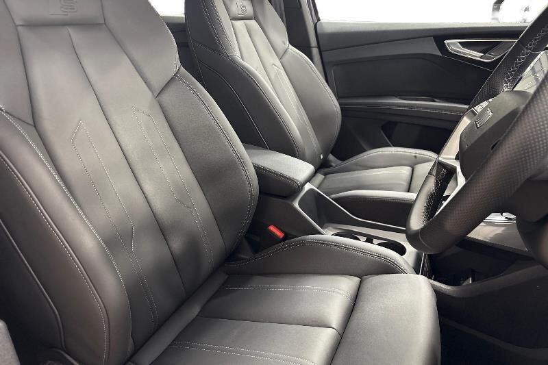 Used Audi Q4 e-tron 2024 for sale - 76353136: Photo 11