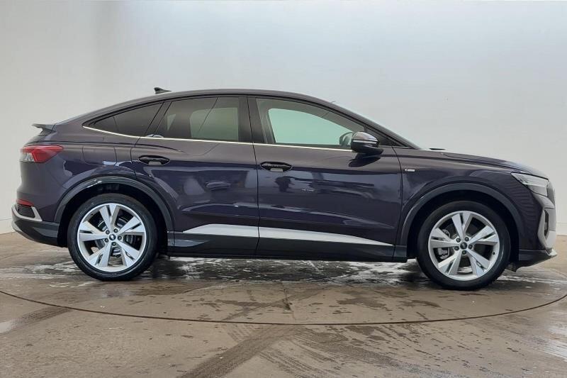 Used Audi Q4 e-tron 2024 for sale - 76353136: Photo 4