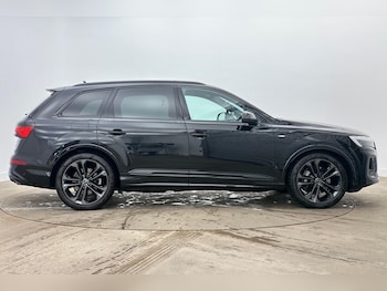 Used Audi Q7 2025 for sale - 79068690: Photo