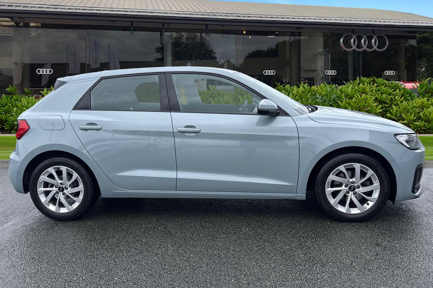 Used Audi A1 2023 for sale - 78052748: Photo 3
