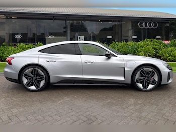 Used Audi RS e-tron GT 2023 for sale - 76985301: Photo