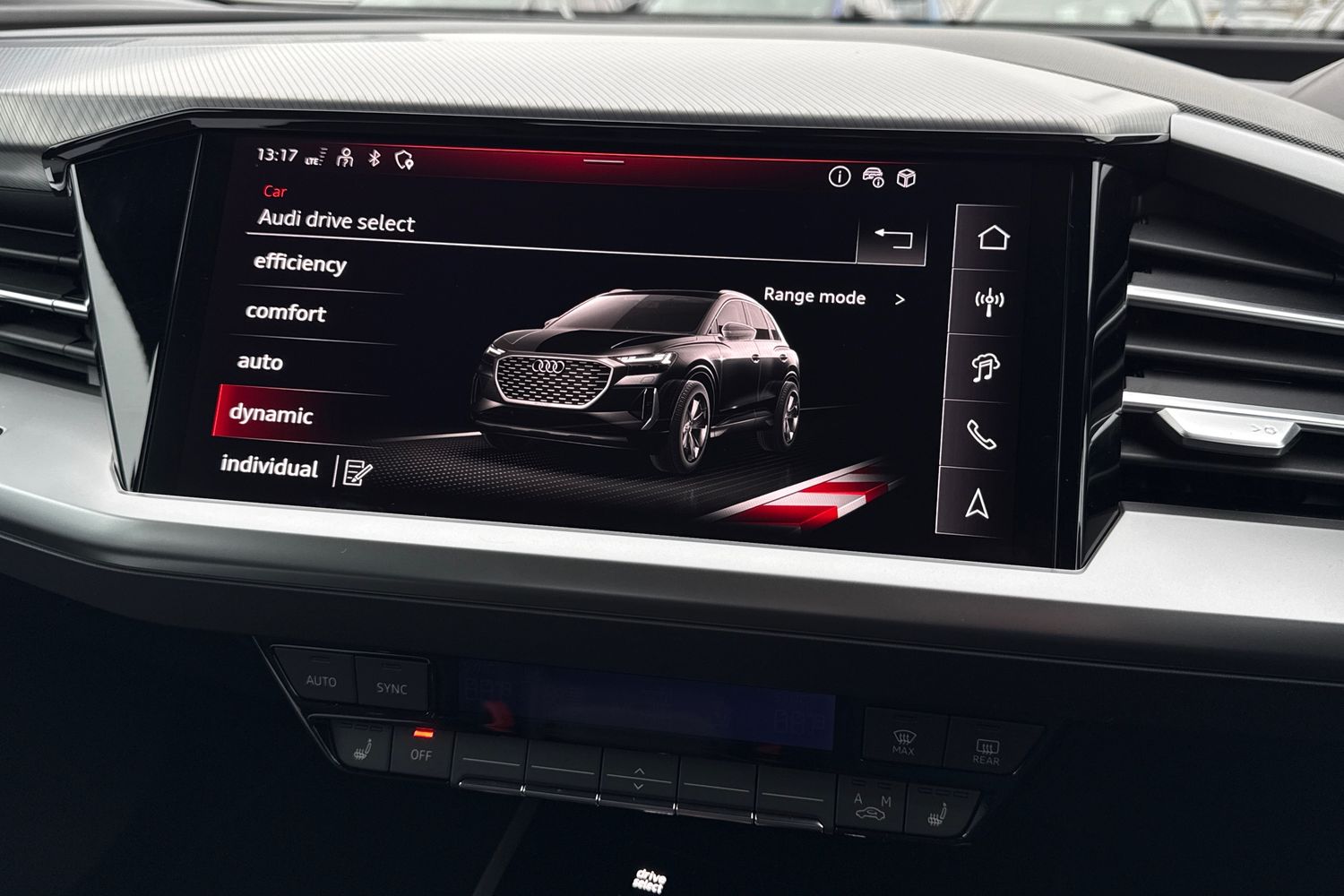 Used Audi Q4 e-tron 2026 for sale - 77368459: Photo 30