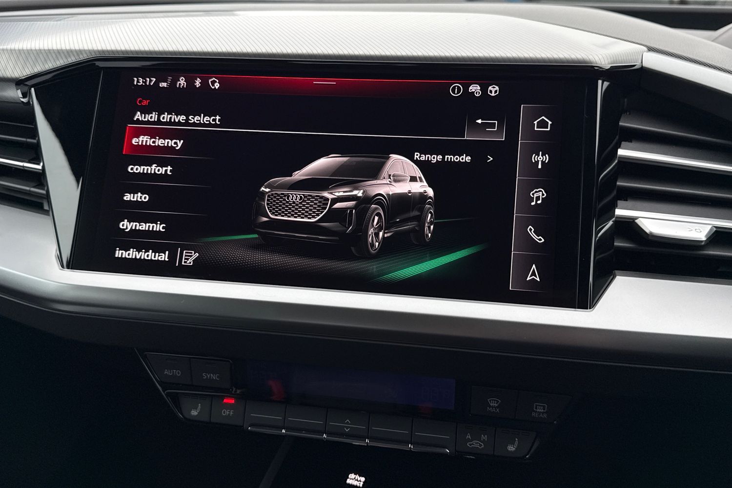 Used Audi Q4 e-tron 2026 for sale - 77368459: Photo 32