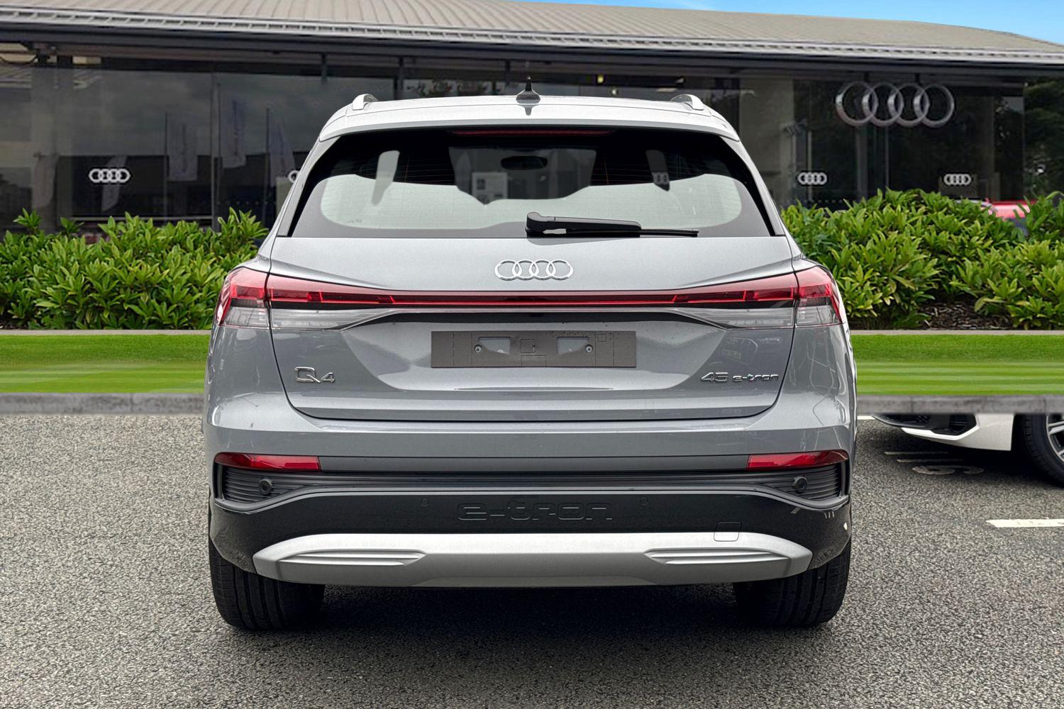 Used Audi Q4 e-tron 2026 for sale - 77368459: Photo 4