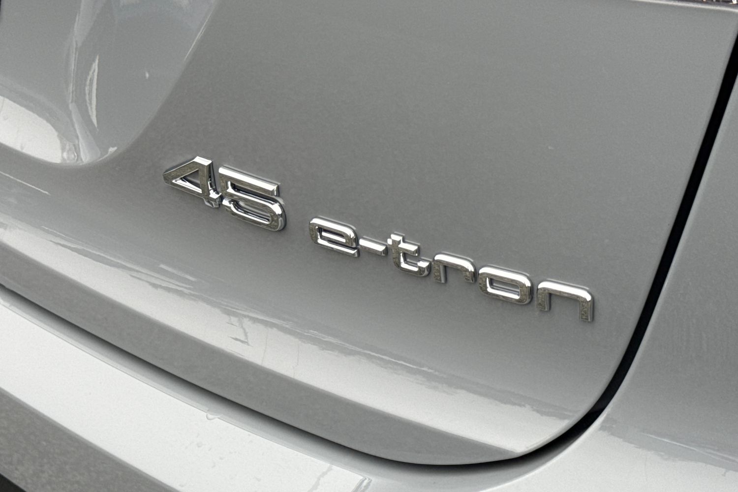 Used Audi Q4 e-tron 2026 for sale - 77368459: Photo 51