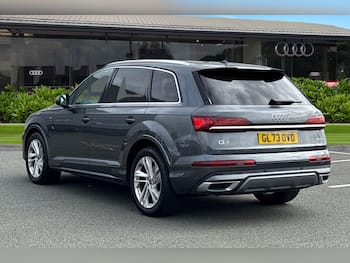 Used Audi Q7 2023 for sale - 79739491: Photo