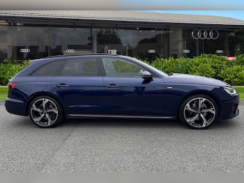 Used Audi A4 Avant 2024 for sale - 79047400: Photo
