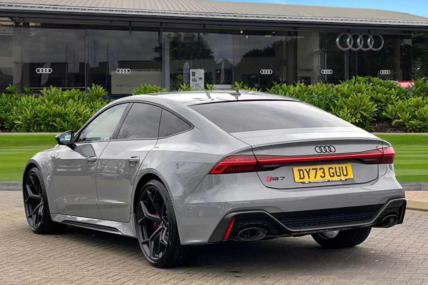 Used Audi RS7 2023 for sale - 77313050: Photo 2