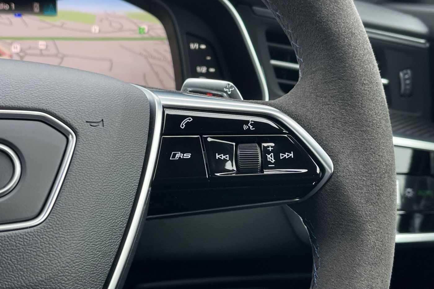 Used Audi RS7 2023 for sale - 77313050: Photo 37