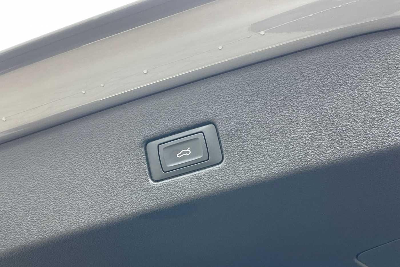 Used Audi RS7 2023 for sale - 77313050: Photo 44