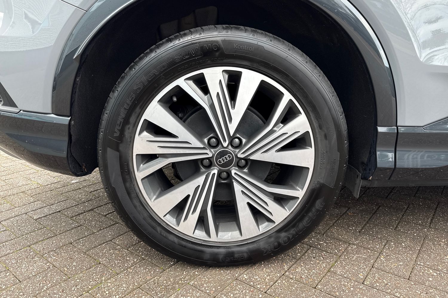 Used Audi Q4 e-tron 2024 for sale - 76916564: Photo 11