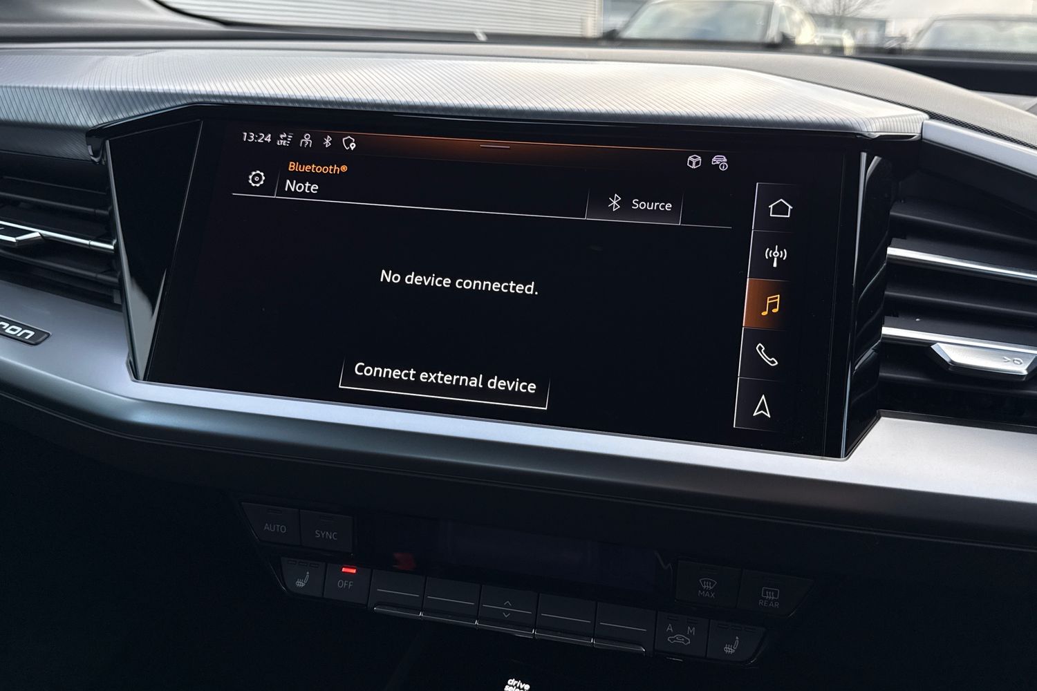 Used Audi Q4 e-tron 2024 for sale - 76916564: Photo 37