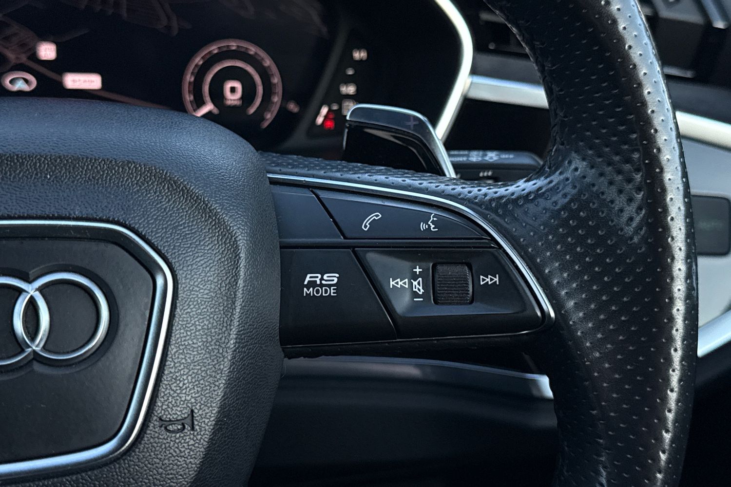 Used Audi RS Q3 2020 for sale - 77383266: Photo 38