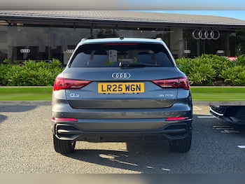Used Audi Q3 2025 for sale - 76949621: Photo