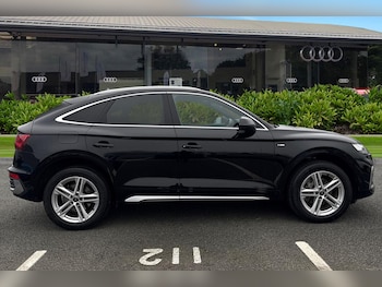 Used Audi Q5 2023 for sale - 77429639: Photo