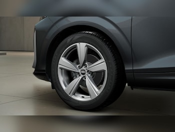 Used Audi Q3 2026 for sale - 78251903: Photo