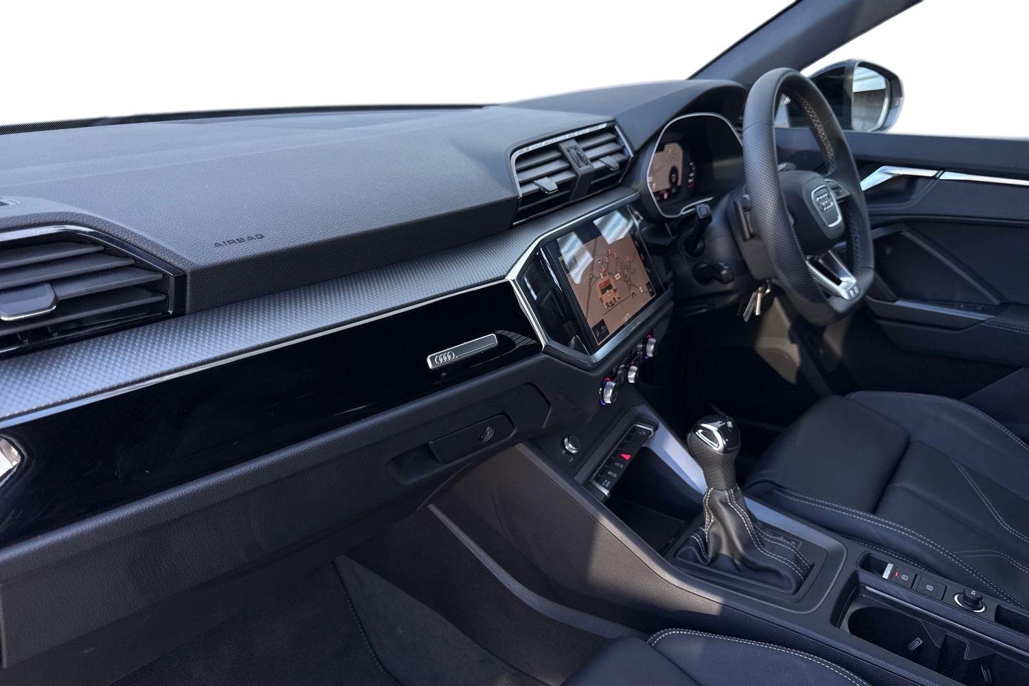 Used Audi Q3 2025 for sale - 77929025: Photo 15