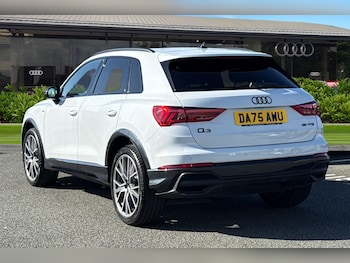 Used Audi Q3 2025 for sale - 77929025: Photo