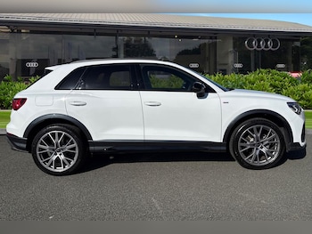 Used Audi Q3 2025 for sale - 77929025: Photo