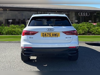 Used Audi Q3 2025 for sale - 77929025: Photo