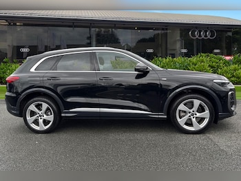 Used Audi Q5 2025 for sale - 78962436: Photo