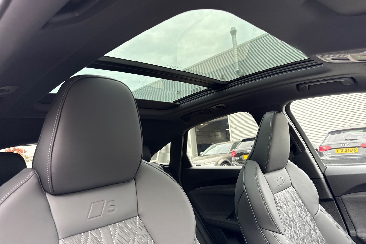 Used Audi SQ5 2025 for sale - 76128528: Photo 23