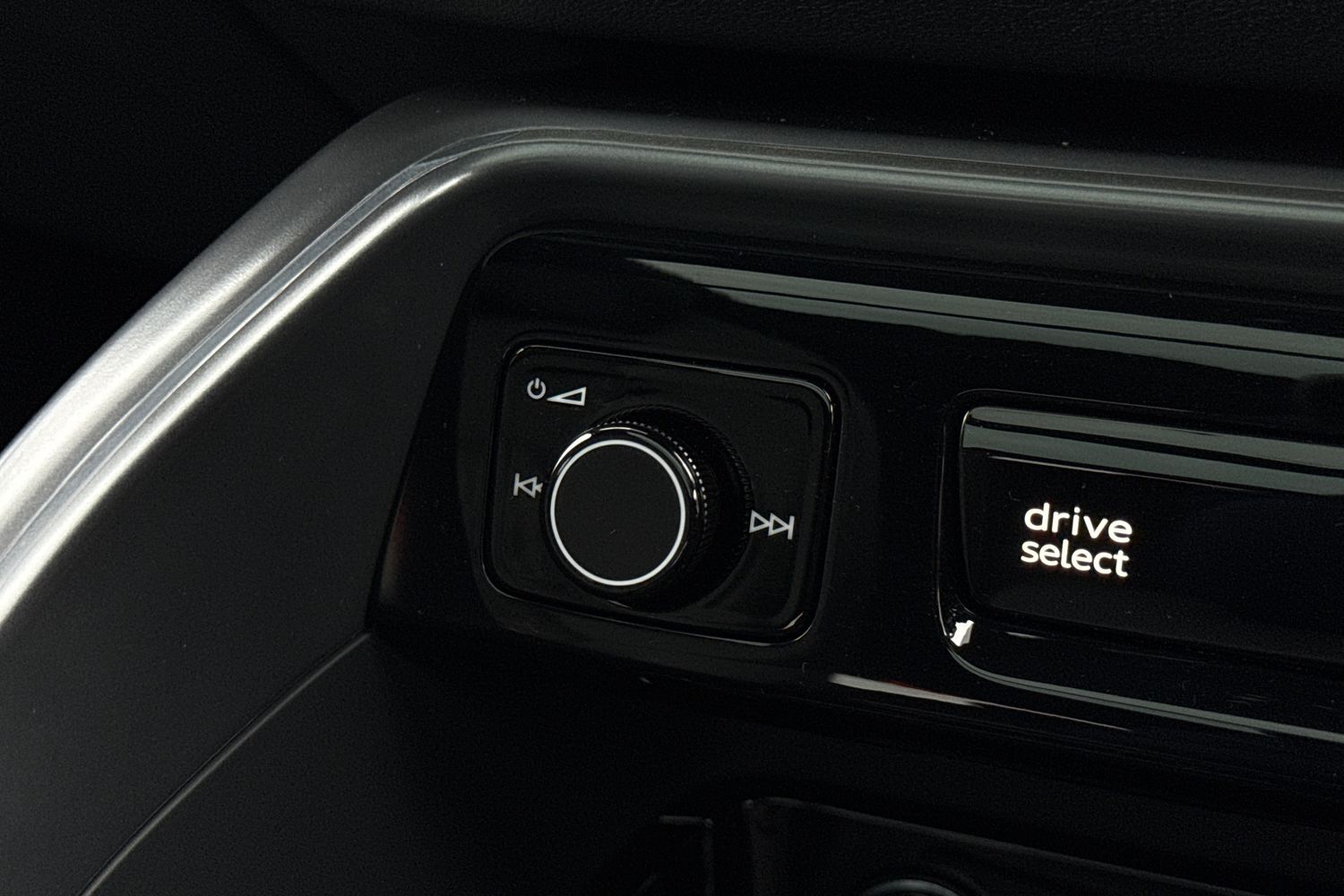 Used Audi SQ5 2025 for sale - 76128528: Photo 47