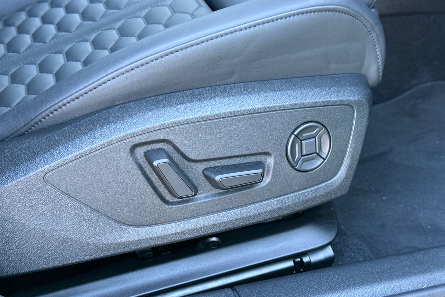 Used Audi RS3 2025 for sale - 77383224: Photo 47