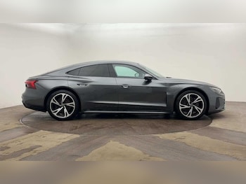Used Audi e-tron GT 2023 for sale - 77383357: Photo