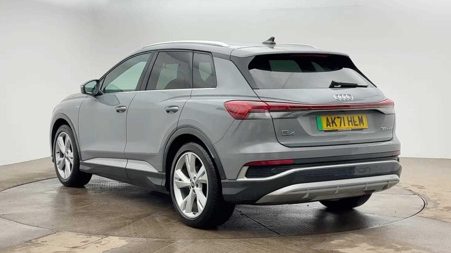 Used Audi Q4 e-tron 2021 for sale - 77692264: Photo 3