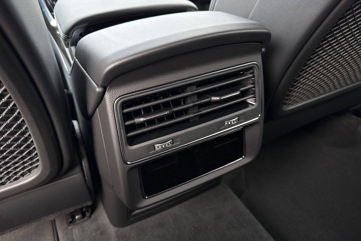 Used Audi SQ7 2026 for sale - 77473166: Photo 38