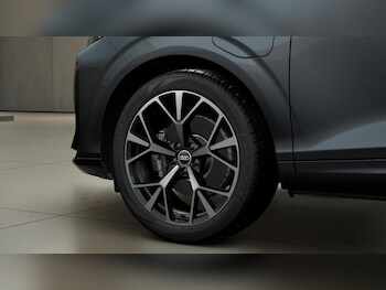 Used Audi Q3 2025 for sale - 76274713: Photo 4
