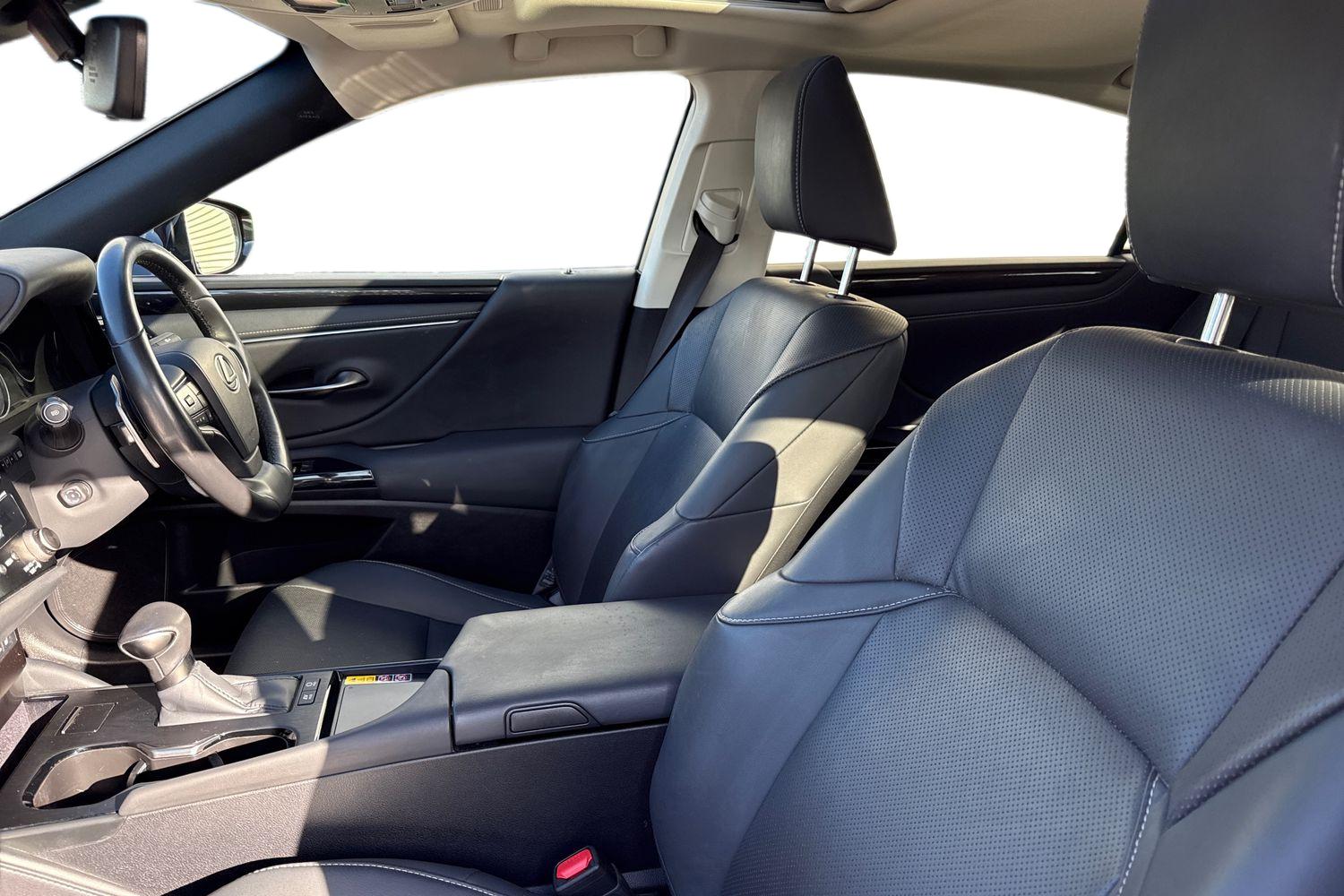 Used Lexus ES 2023 for sale - 77929045: Photo 15