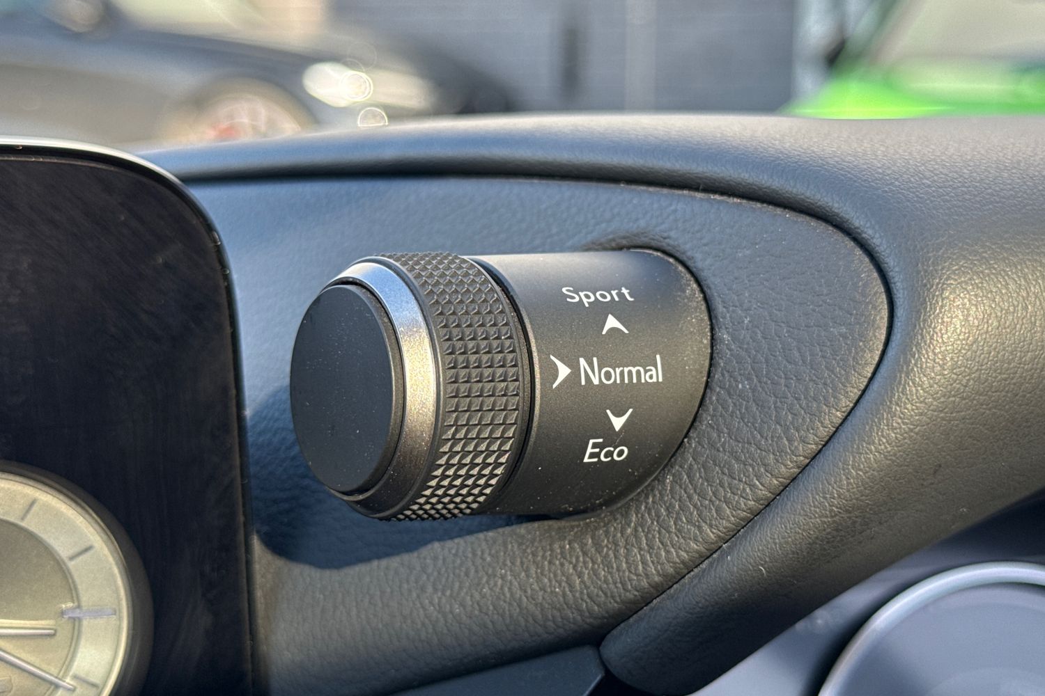 Used Lexus ES 2023 for sale - 77929045: Photo 33