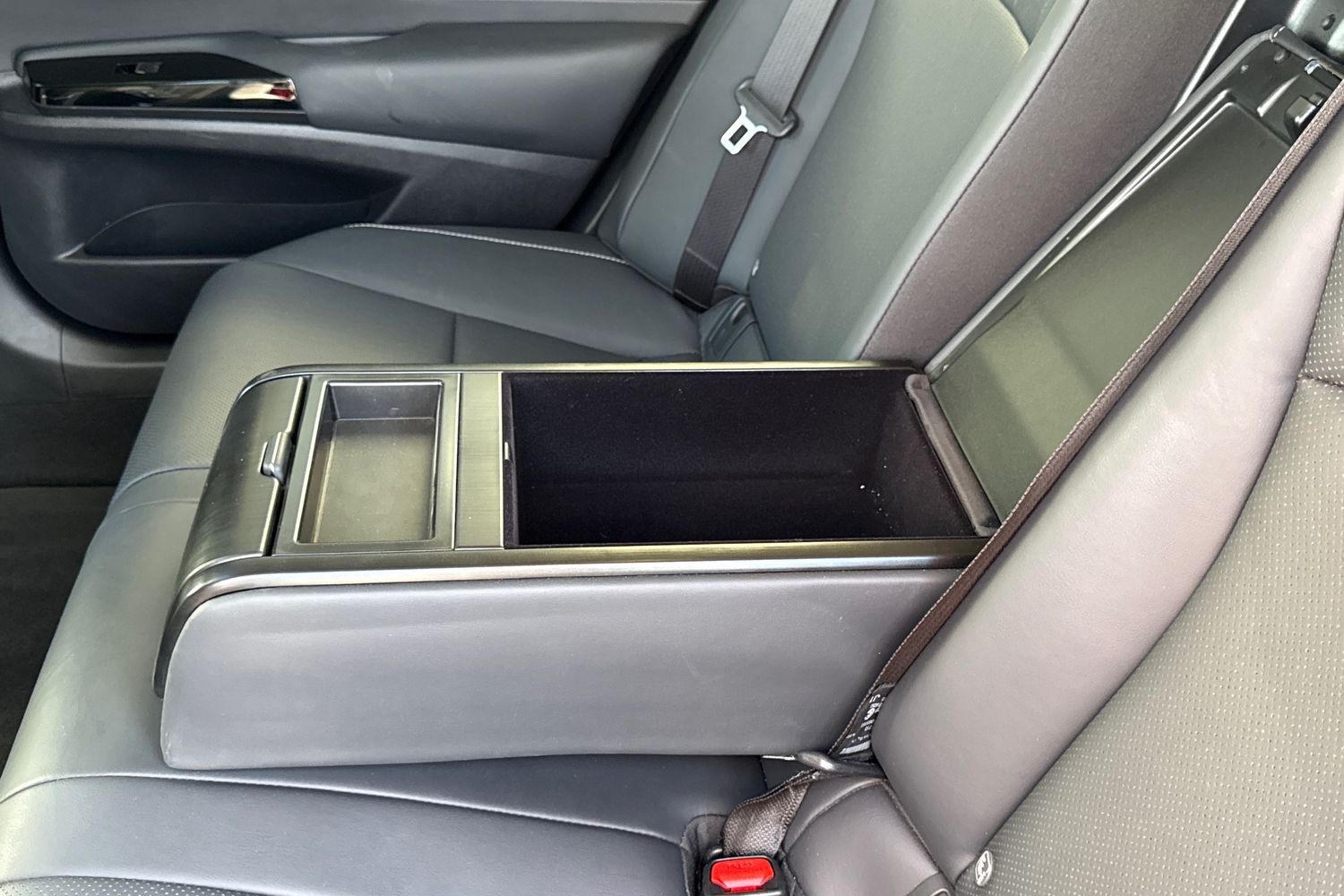 Used Lexus ES 2023 for sale - 77929045: Photo 39