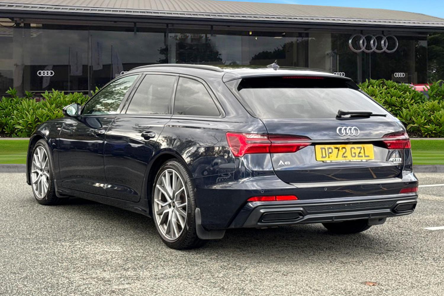 Used Audi A6 Avant 2023 for sale - 76368652: Photo 2