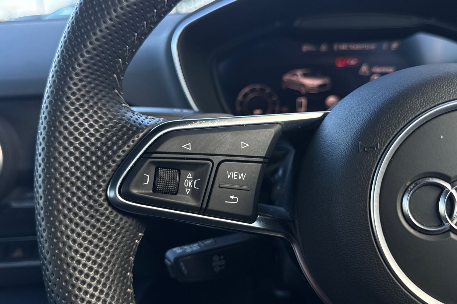 Used Audi TT 2023 for sale - 76649377: Photo 59