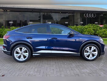 Used Audi Q4 e-tron 2022 for sale - 77383077: Photo