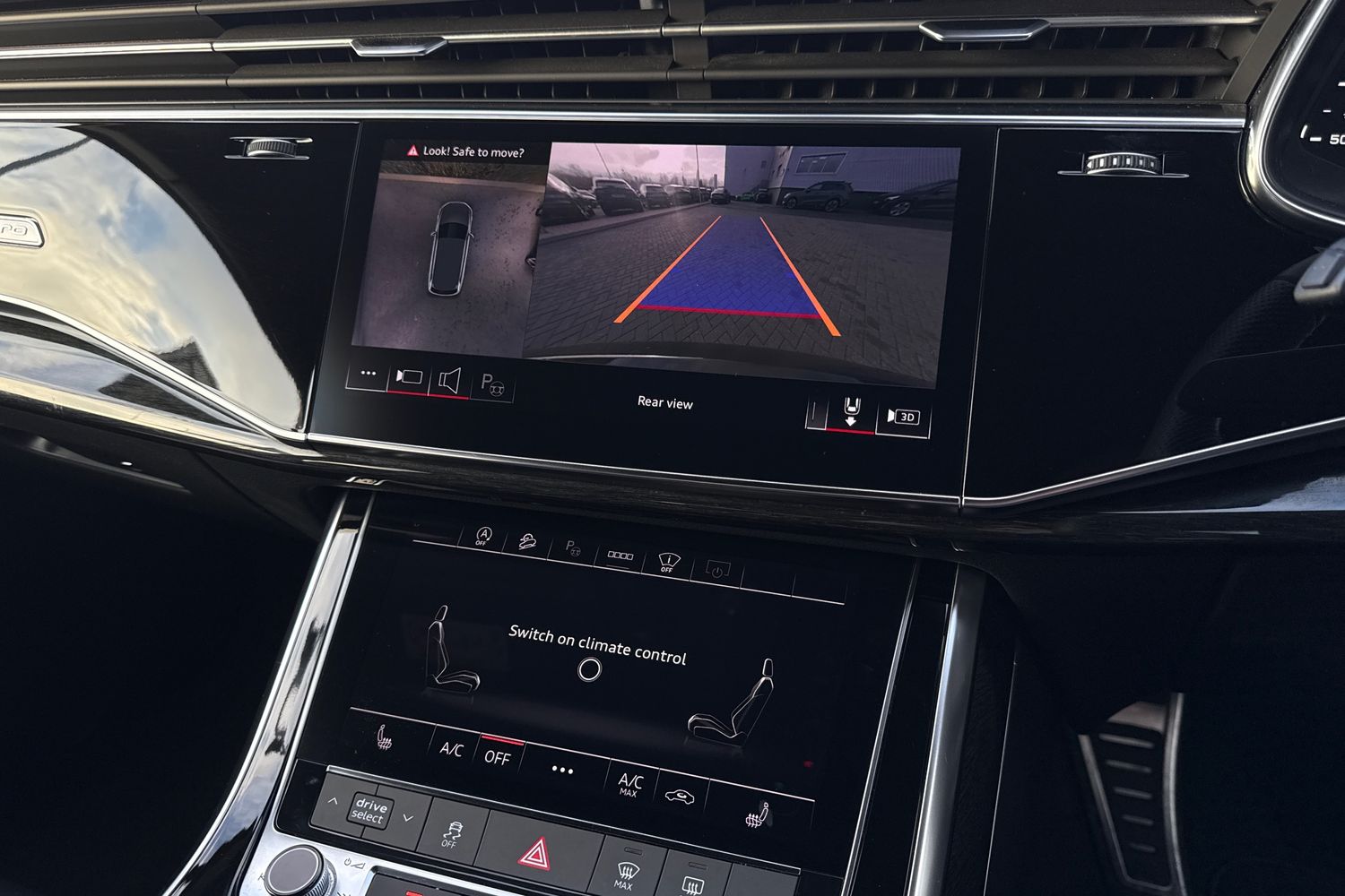 Used Audi SQ7 2024 for sale - 76805354: Photo 59