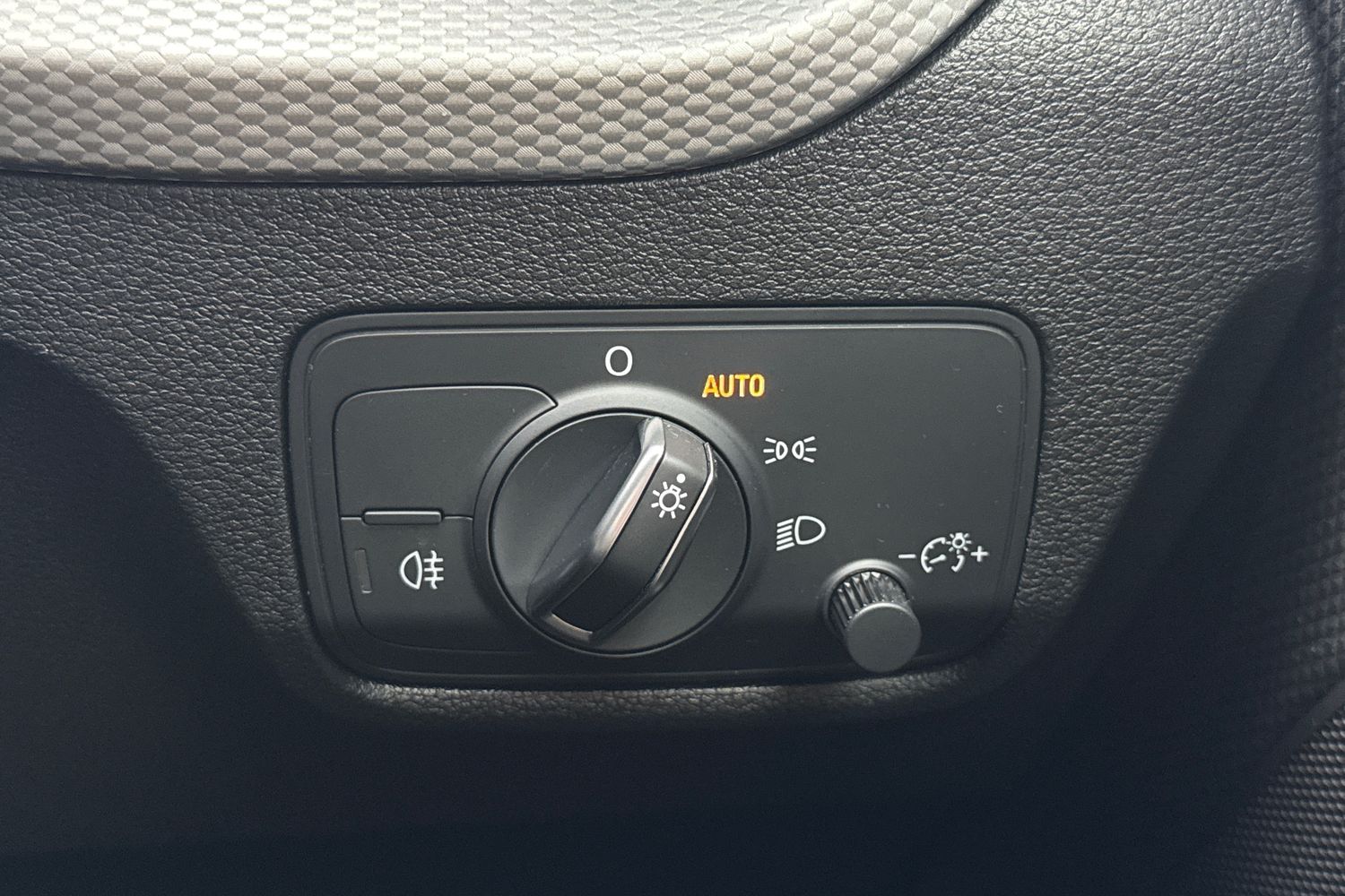 Used Audi Q2 2022 for sale - 78043354: Photo 39