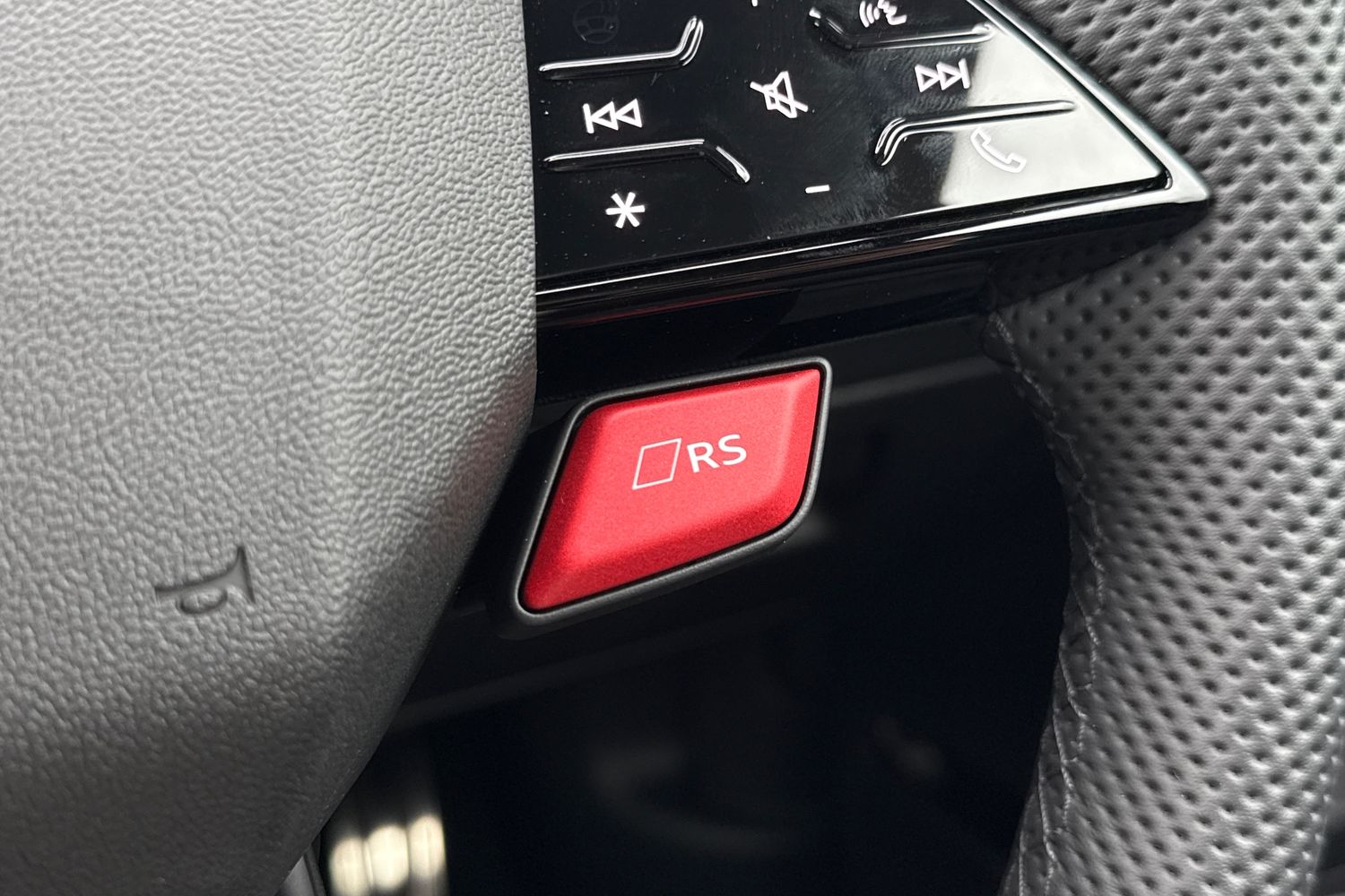Used Audi RS3 2025 for sale - 76177350: Photo 40
