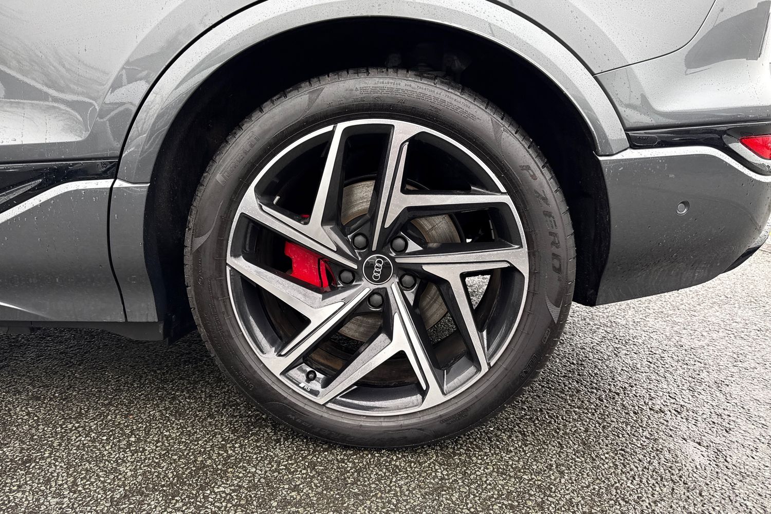 Used Audi Q6 e-tron 2025 for sale - 77302915: Photo 12