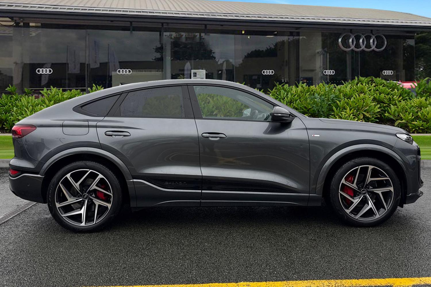 Used Audi Q6 e-tron 2025 for sale - 77302915: Photo 3