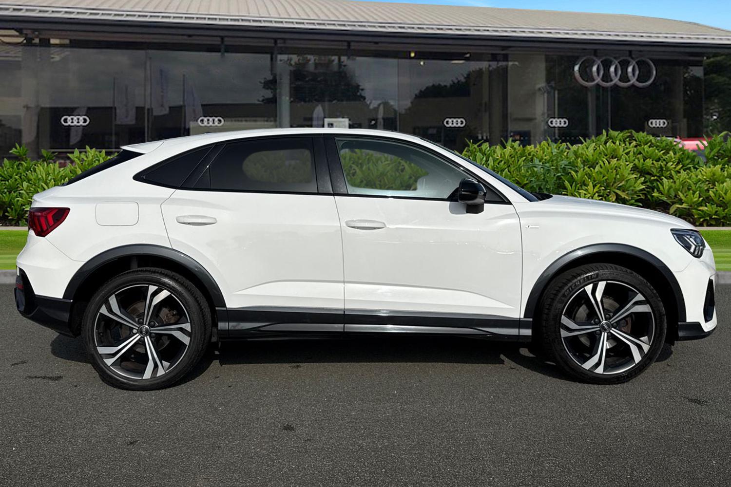 Used Audi Q3 2020 for sale - 77774138: Photo 3